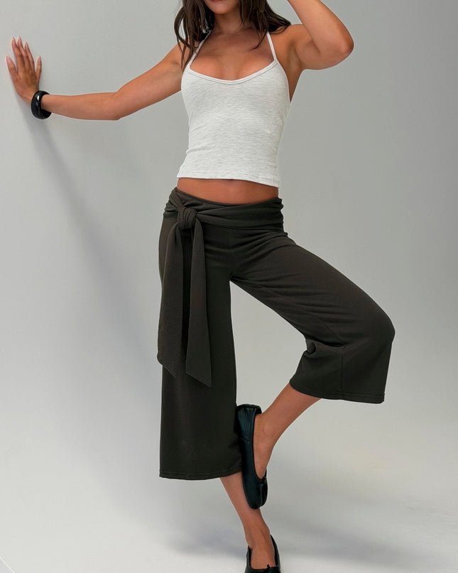 Allena Gaucho Tie Detail Shorts Slate