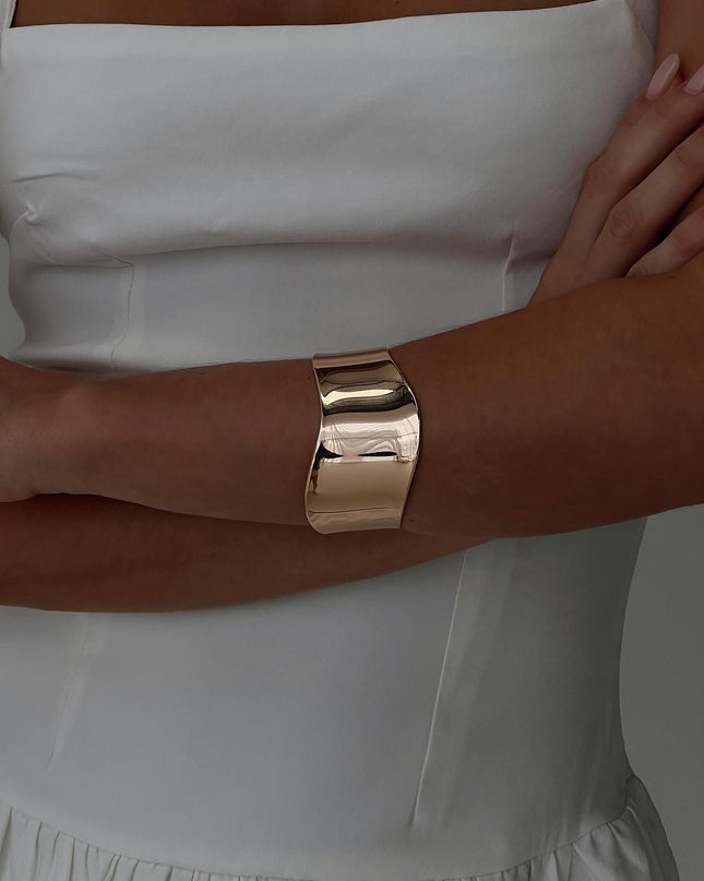 Manhattan Girl Cuff Gold
