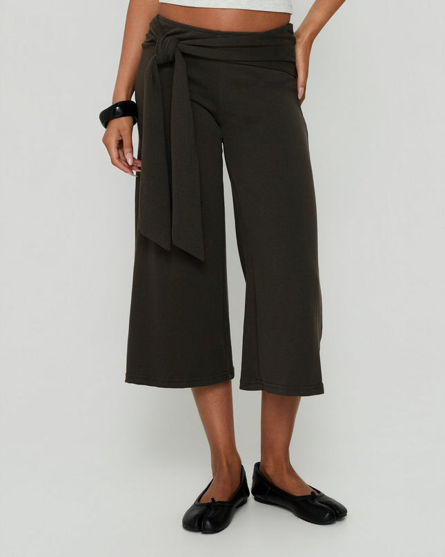 Allena Gaucho Tie Detail Shorts Slate