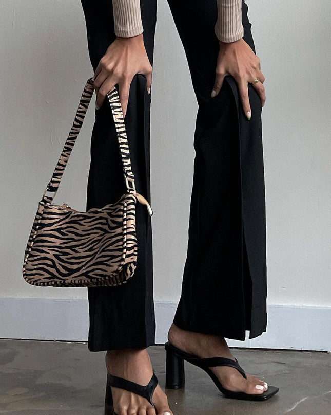 The Mona Heels Black